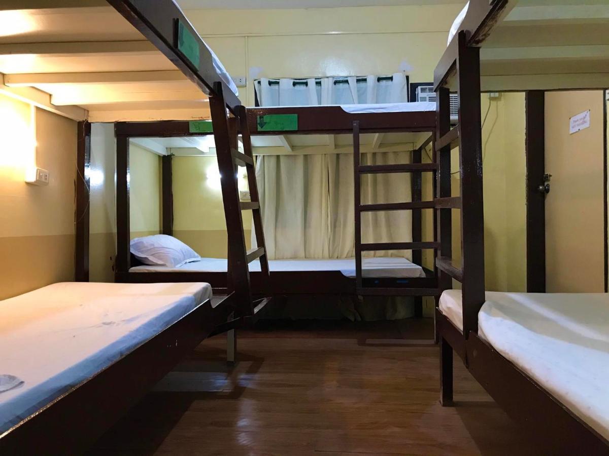 Austria'S Guest House El Nido Luaran gambar