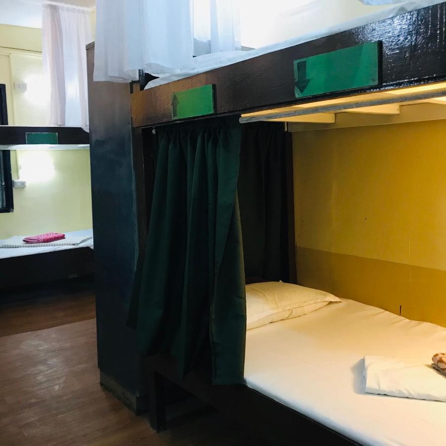 Austria'S Guest House El Nido Luaran gambar